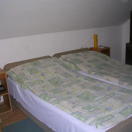 Hegyesi Panzió Gödöllő
